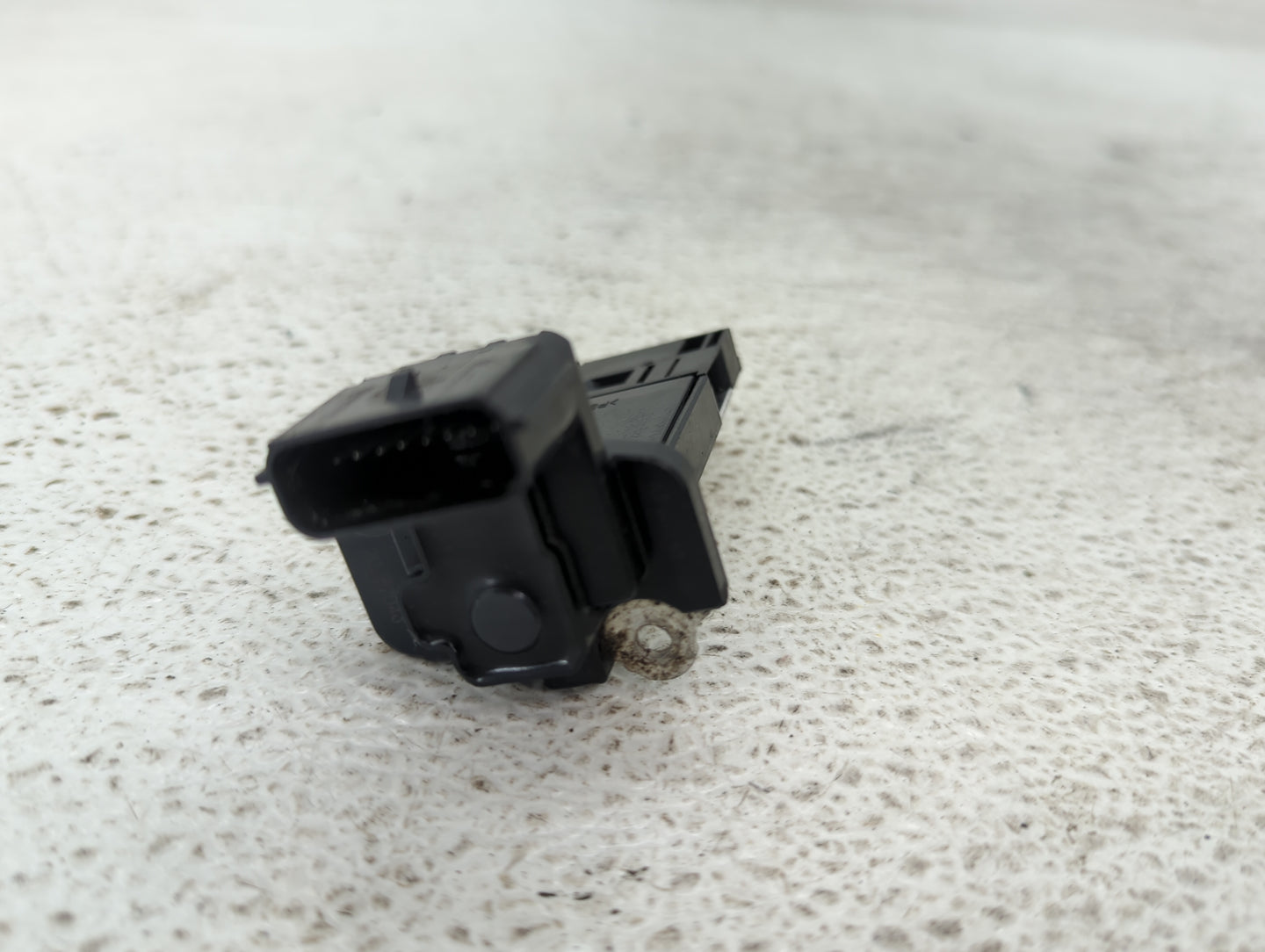 2014-2019 Chevrolet Silverado 1500 Mass Air Flow Meter Maf 1487858 - Oemusedautoparts1.com