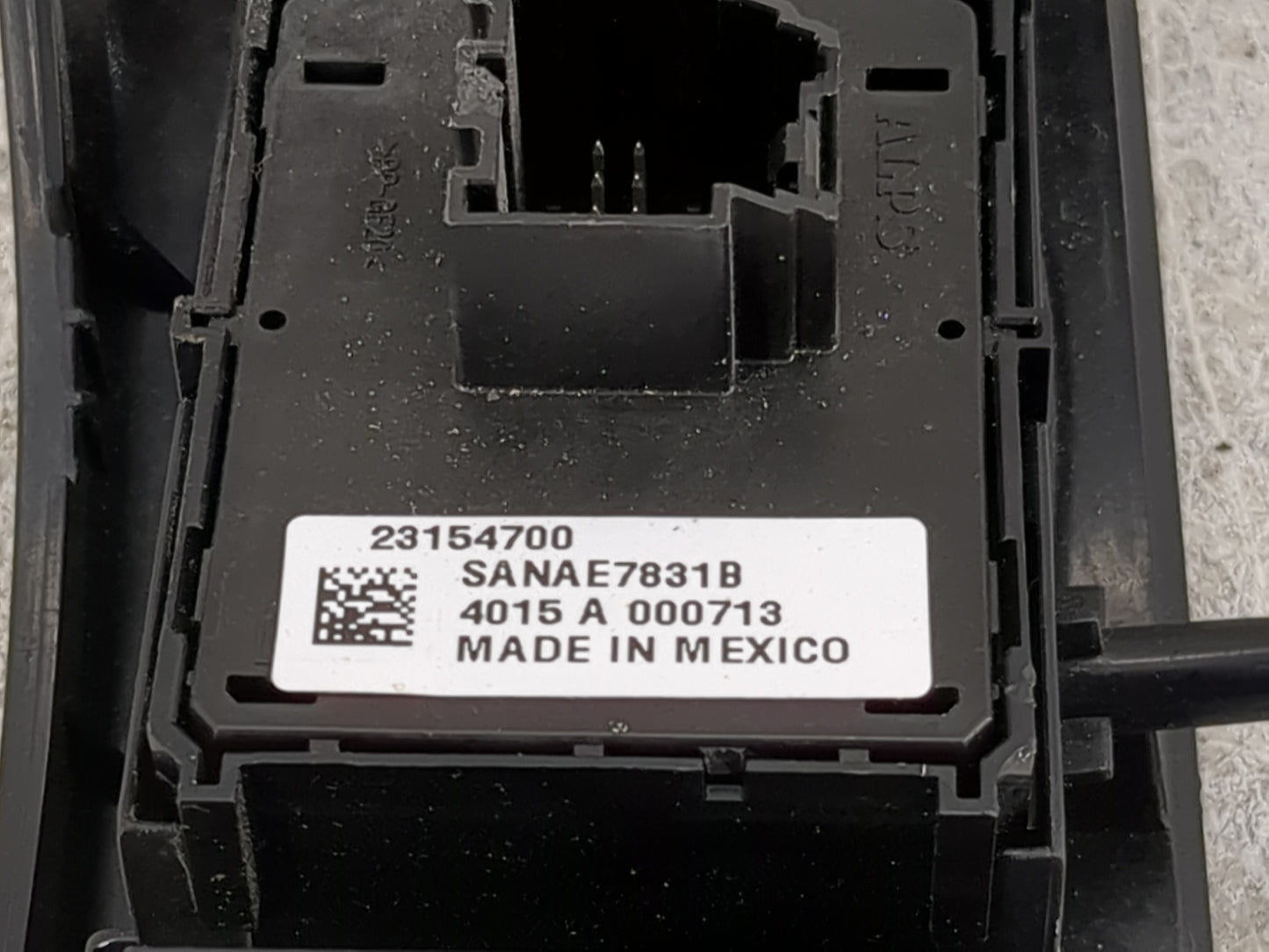 2014-2019 Chevrolet Silverado 1500 Master Power Window Switch Replacement Driver Side Left P/N:23154700 SANAE7831B Fits OEM 