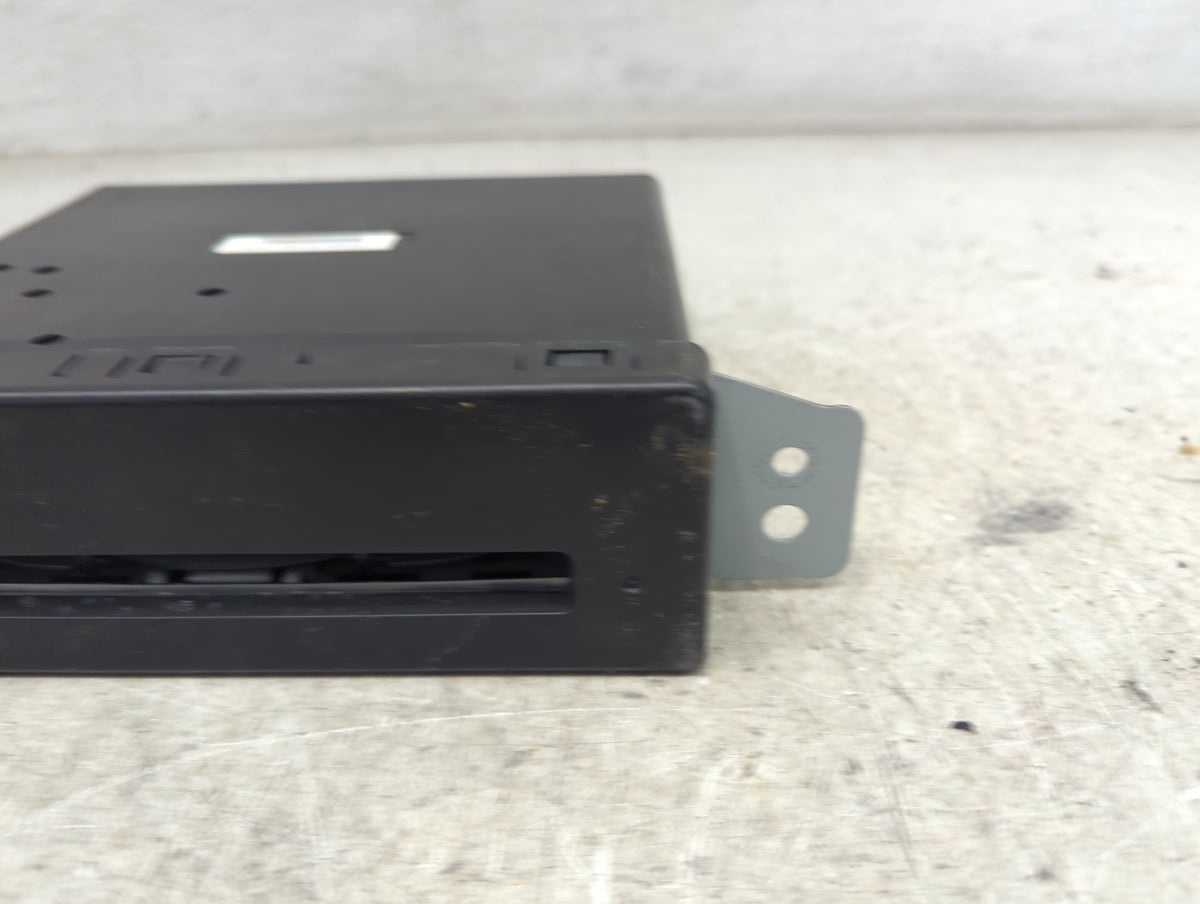 2014-2014 Chevrolet Silverado 1500 Radio Cd Changer - Oemusedautoparts1.com