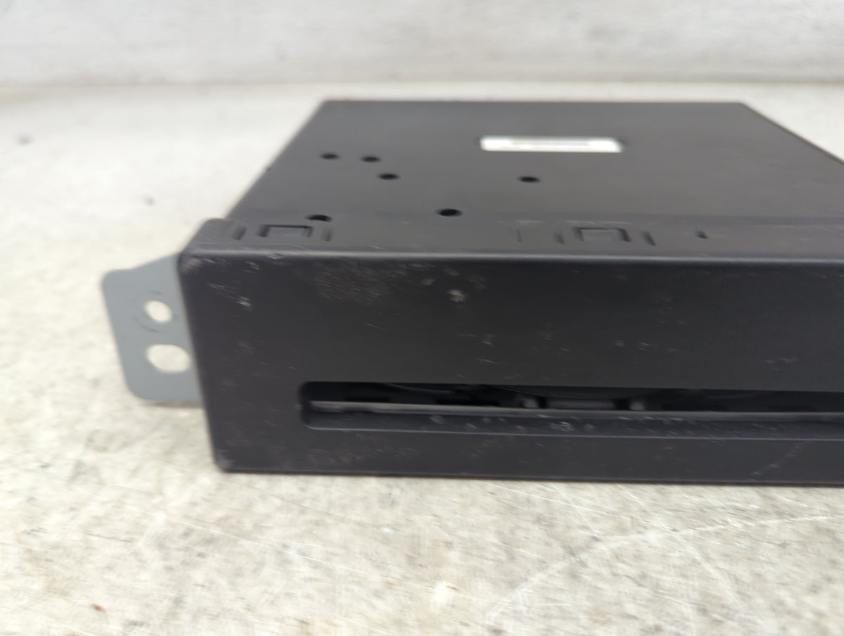 2014-2014 Chevrolet Silverado 1500 Radio Cd Changer - Oemusedautoparts1.com