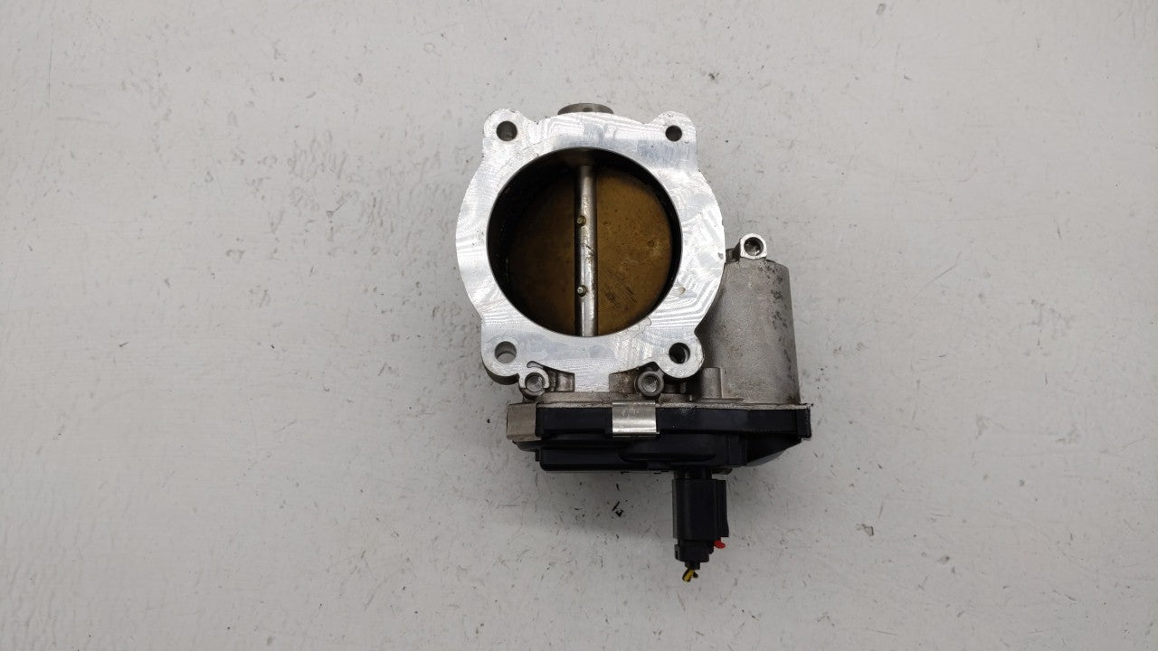 2014-2015 Chevrolet Silverado 1500 Throttle Body P/N:12632171BA Fits Fits 2014 2015 OEM Used Auto Parts - Oemusedautoparts1.