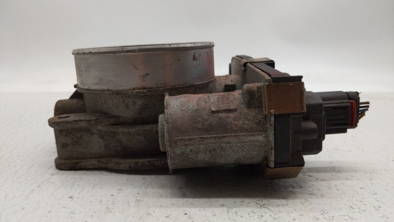 2014-2019 Chevrolet Silverado 1500 Throttle Body P/N:12678224 12617792 Fits Fits 2014 2015 2016 2017 2018 2019 OEM Used Auto