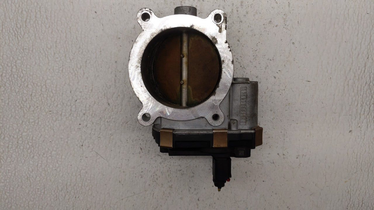 2014-2019 Chevrolet Silverado 1500 Throttle Body P/N:12678224 12617792 Fits Fits 2014 2015 2016 2017 2018 2019 OEM Used Auto