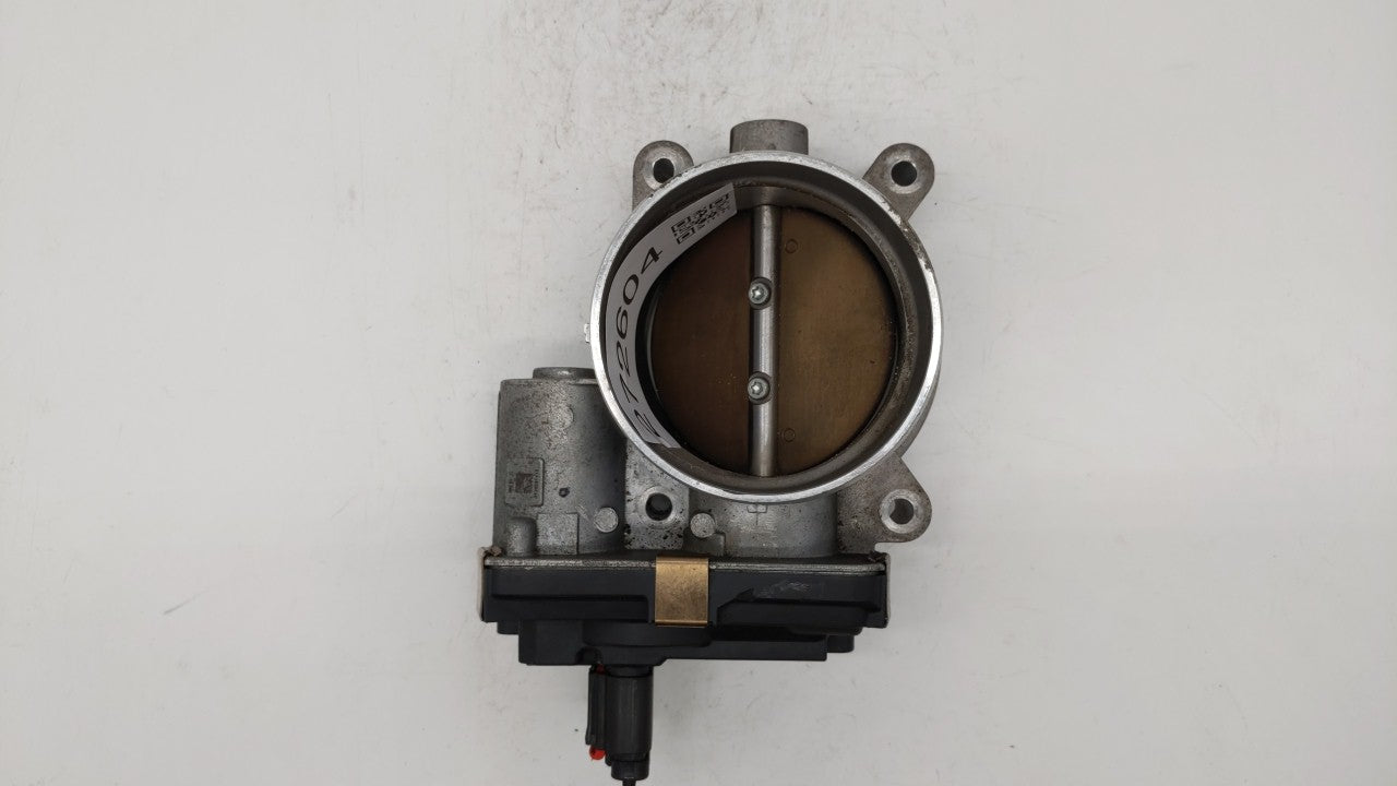 2014-2019 Chevrolet Silverado 1500 Throttle Body P/N:12678224 12617792 Fits Fits 2014 2015 2016 2017 2018 2019 OEM Used Auto