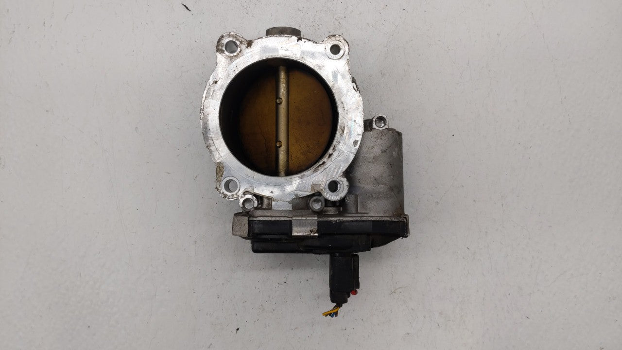 2014-2015 Chevrolet Silverado 1500 Throttle Body P/N:12632171BA Fits Fits 2014 2015 OEM Used Auto Parts - Oemusedautoparts1.