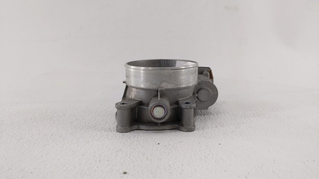 2014-2019 Chevrolet Silverado 1500 Throttle Body P/N:12678224 12617792 Fits Fits 2014 2015 2016 2017 2018 2019 OEM Used Auto