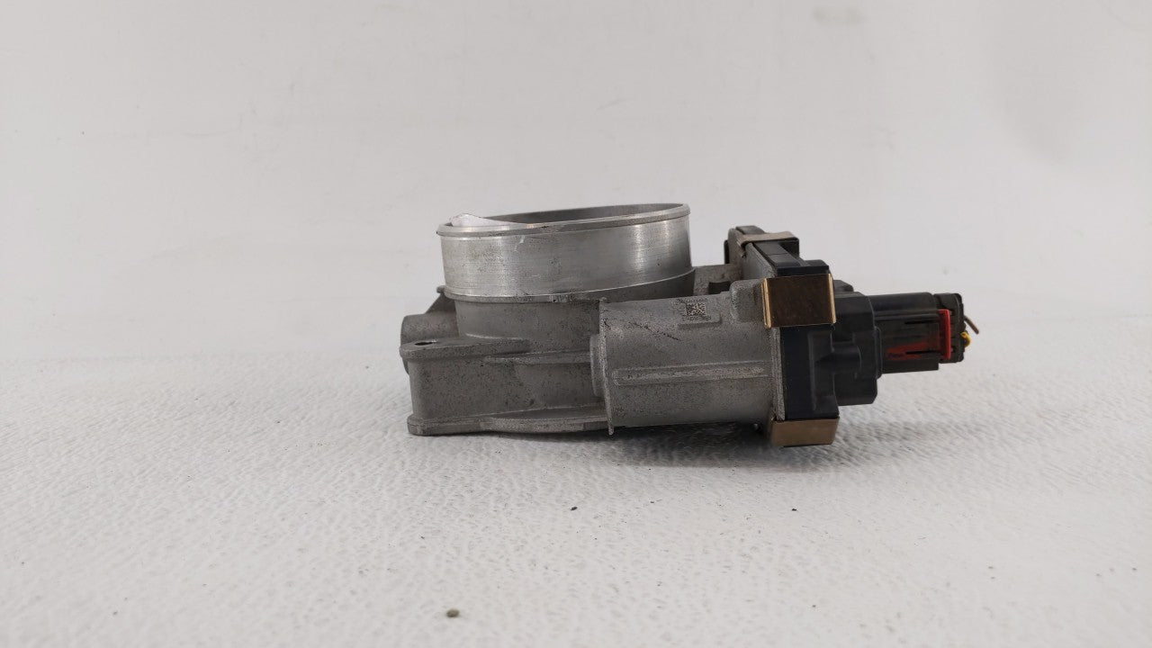 2014-2019 Chevrolet Silverado 1500 Throttle Body P/N:12678224 12617792 Fits Fits 2014 2015 2016 2017 2018 2019 OEM Used Auto