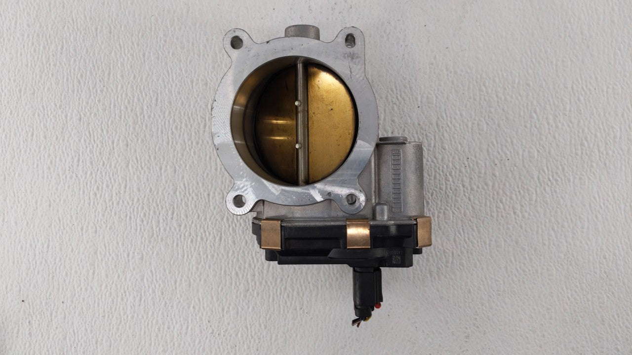 2014-2019 Chevrolet Silverado 1500 Throttle Body P/N:12678224 12617792 Fits Fits 2014 2015 2016 2017 2018 2019 OEM Used Auto