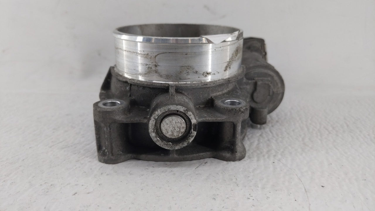 2014-2015 Chevrolet Silverado 1500 Throttle Body P/N:12632171BA Fits Fits 2014 2015 OEM Used Auto Parts - Oemusedautoparts1.