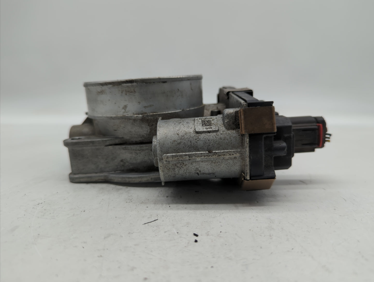 2014-2019 Chevrolet Silverado 1500 Throttle Body P/N:12678224 12617792 Fits Fits 2014 2015 2016 2017 2018 2019 OEM Used Auto