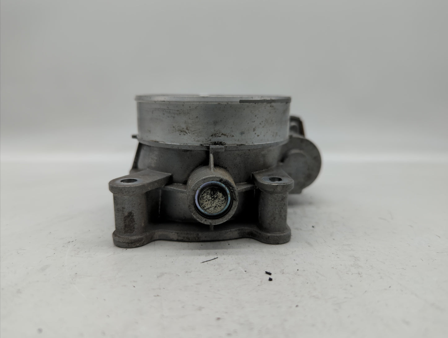 2014-2019 Chevrolet Silverado 1500 Throttle Body P/N:12678224 12617792 Fits Fits 2014 2015 2016 2017 2018 2019 OEM Used Auto