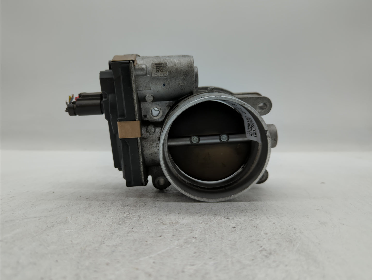 2014-2019 Chevrolet Silverado 1500 Throttle Body P/N:12678224 12617792 Fits Fits 2014 2015 2016 2017 2018 2019 OEM Used Auto