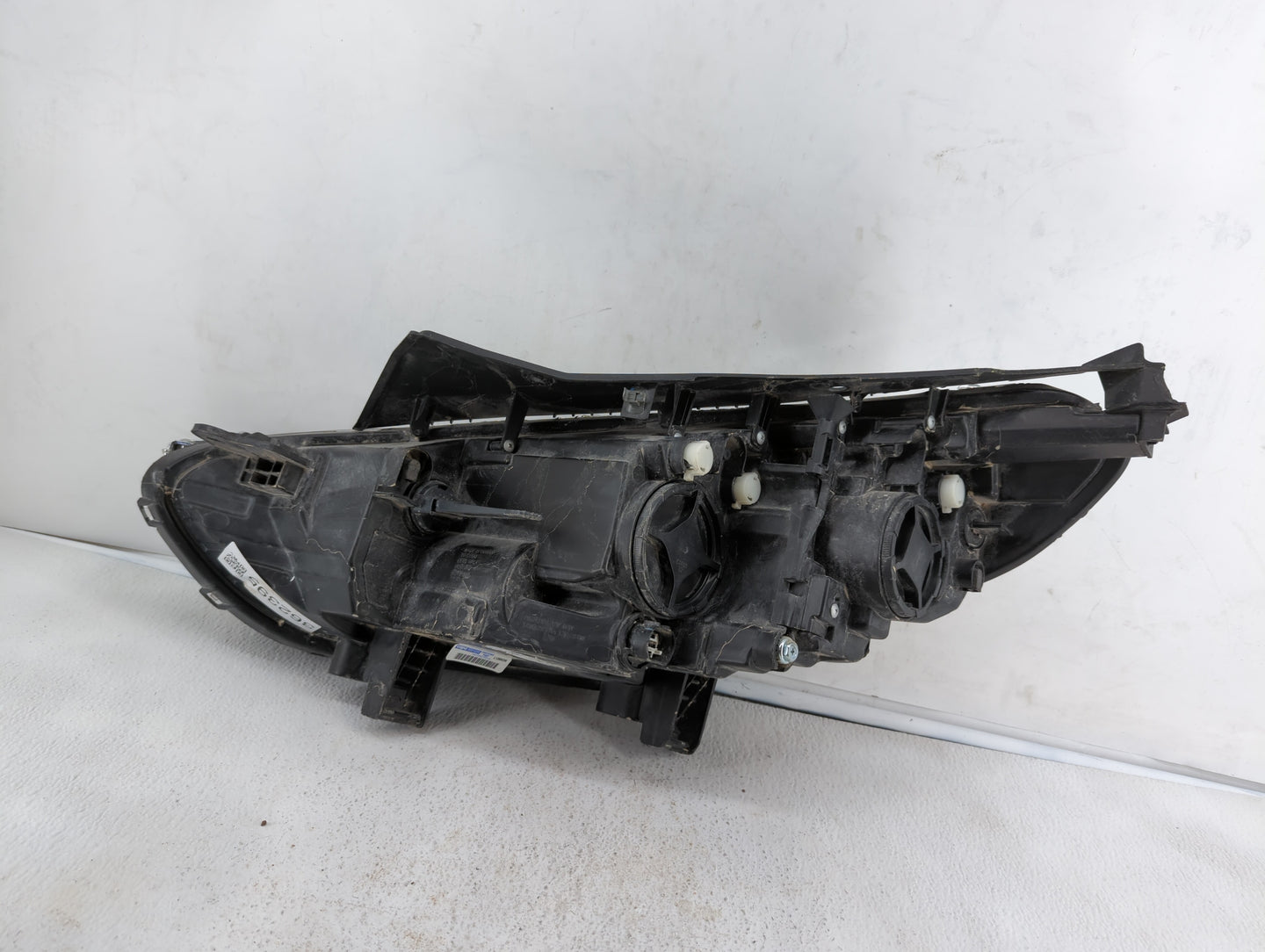 2014 Silverado 1500 Passenger Right Oem Head Light Headlight Lamp - Oemusedautoparts1.com