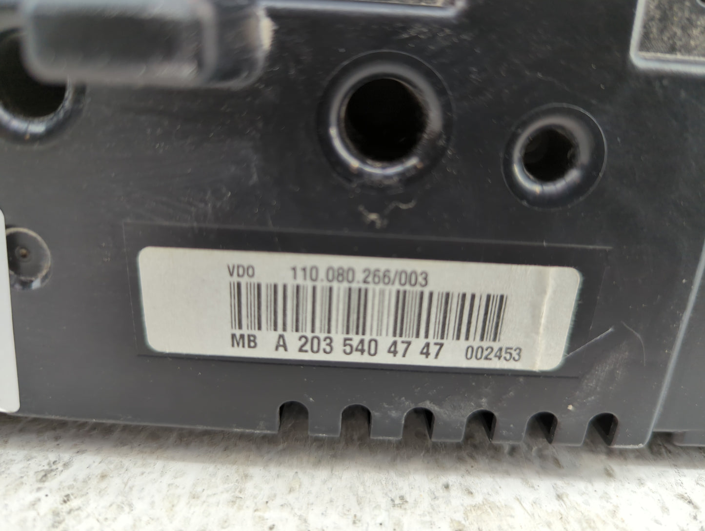 2014 Chevrolet Silverado 1500 Instrument Cluster Speedometer Gauges P/N:A2035404747 Fits OEM Used Auto Parts - Oemusedautopa