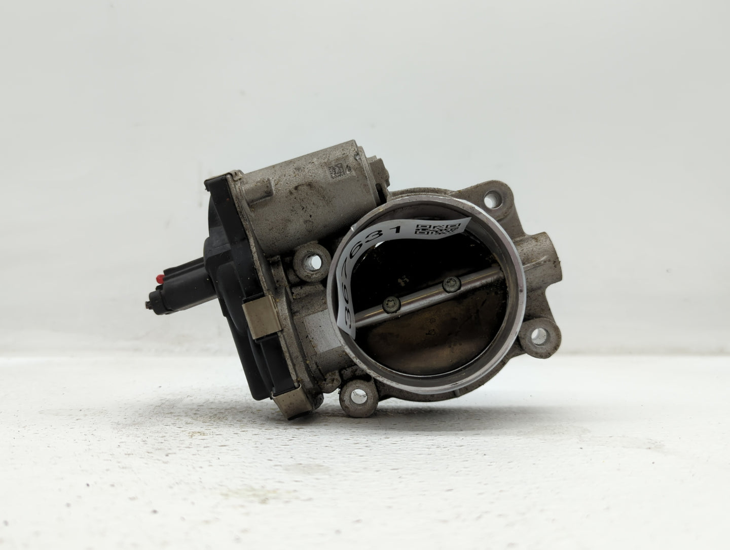 2014-2015 Chevrolet Silverado 1500 Throttle Body P/N:RME72-2B 12632171BA Fits Fits 2014 2015 OEM Used Auto Parts - Oemusedau