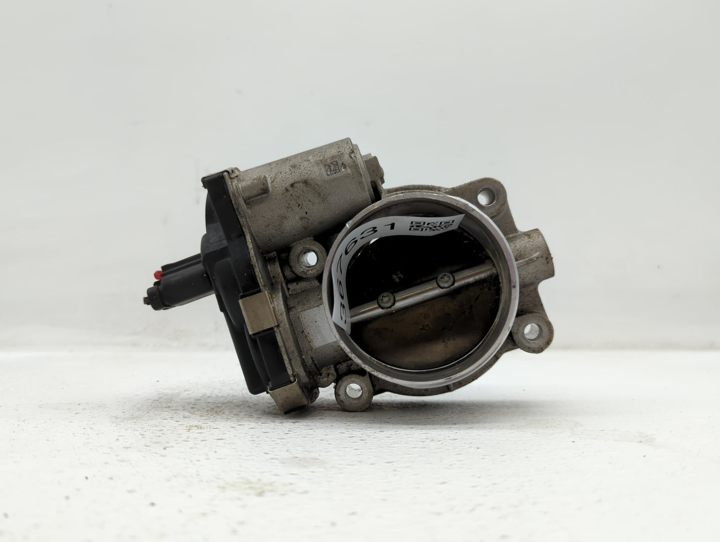 2014-2015 Chevrolet Silverado 1500 Throttle Body P/N:RME72-2B 12632171BA Fits Fits 2014 2015 OEM Used Auto Parts - Oemusedau
