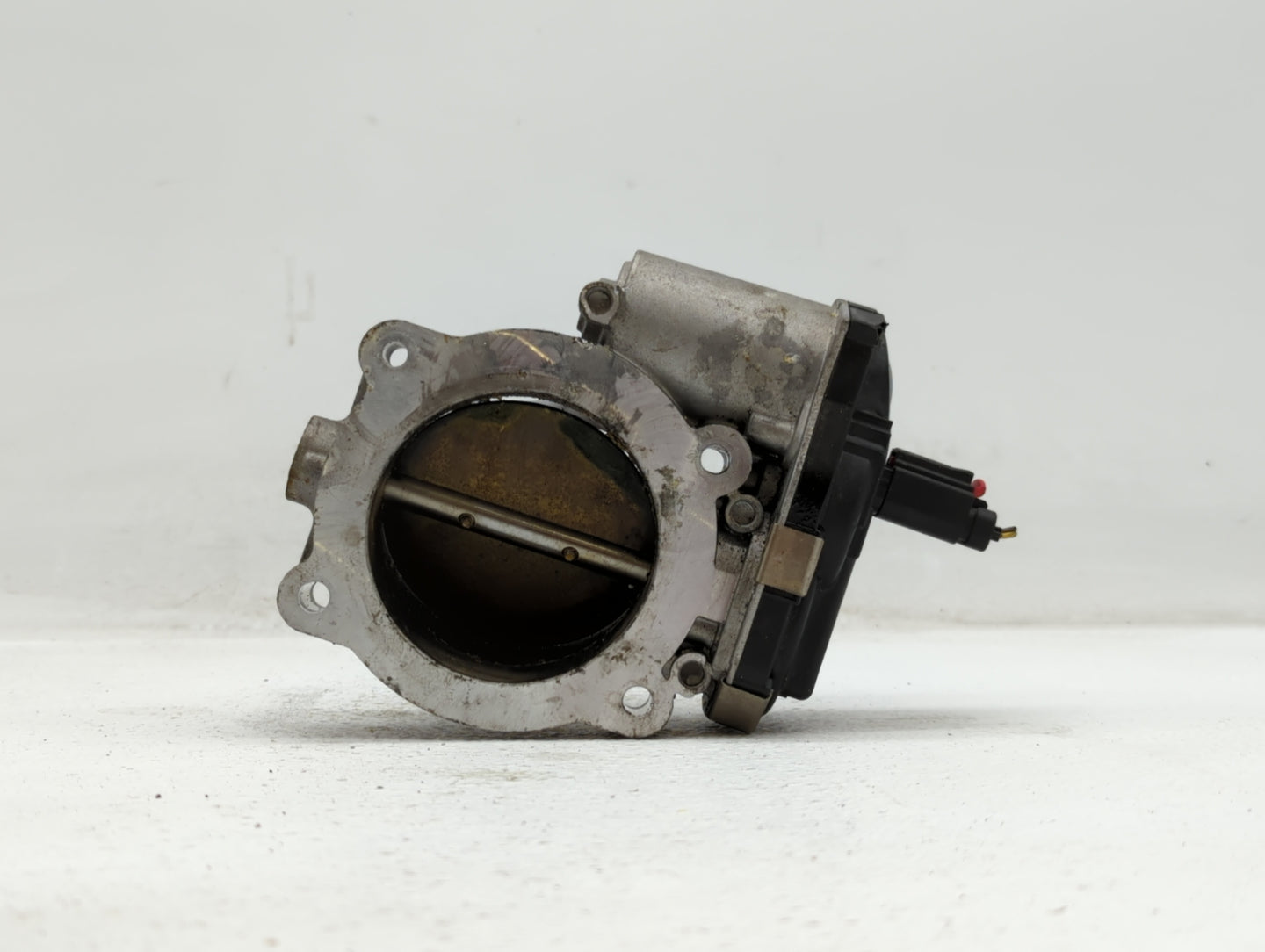 2014-2015 Chevrolet Silverado 1500 Throttle Body P/N:RME72-2B 12632171BA Fits Fits 2014 2015 OEM Used Auto Parts - Oemusedau