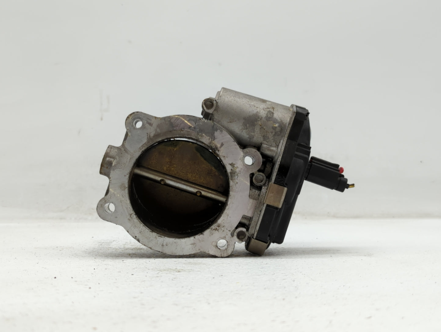 2014-2015 Chevrolet Silverado 1500 Throttle Body P/N:RME72-2B 12632171BA Fits Fits 2014 2015 OEM Used Auto Parts - Oemusedau