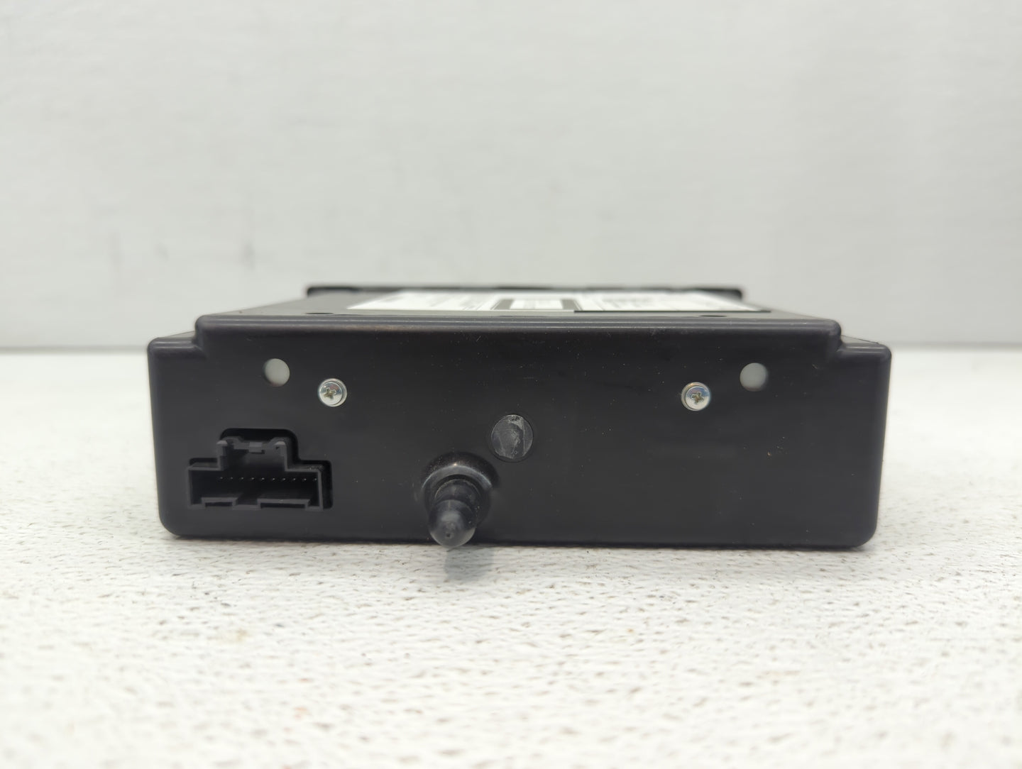 2014 Chevrolet Silverado 1500 Radio AM FM Cd Player Receiver Replacement P/N:23119513 13590747, 23135200 Fits Fits 2013 2015