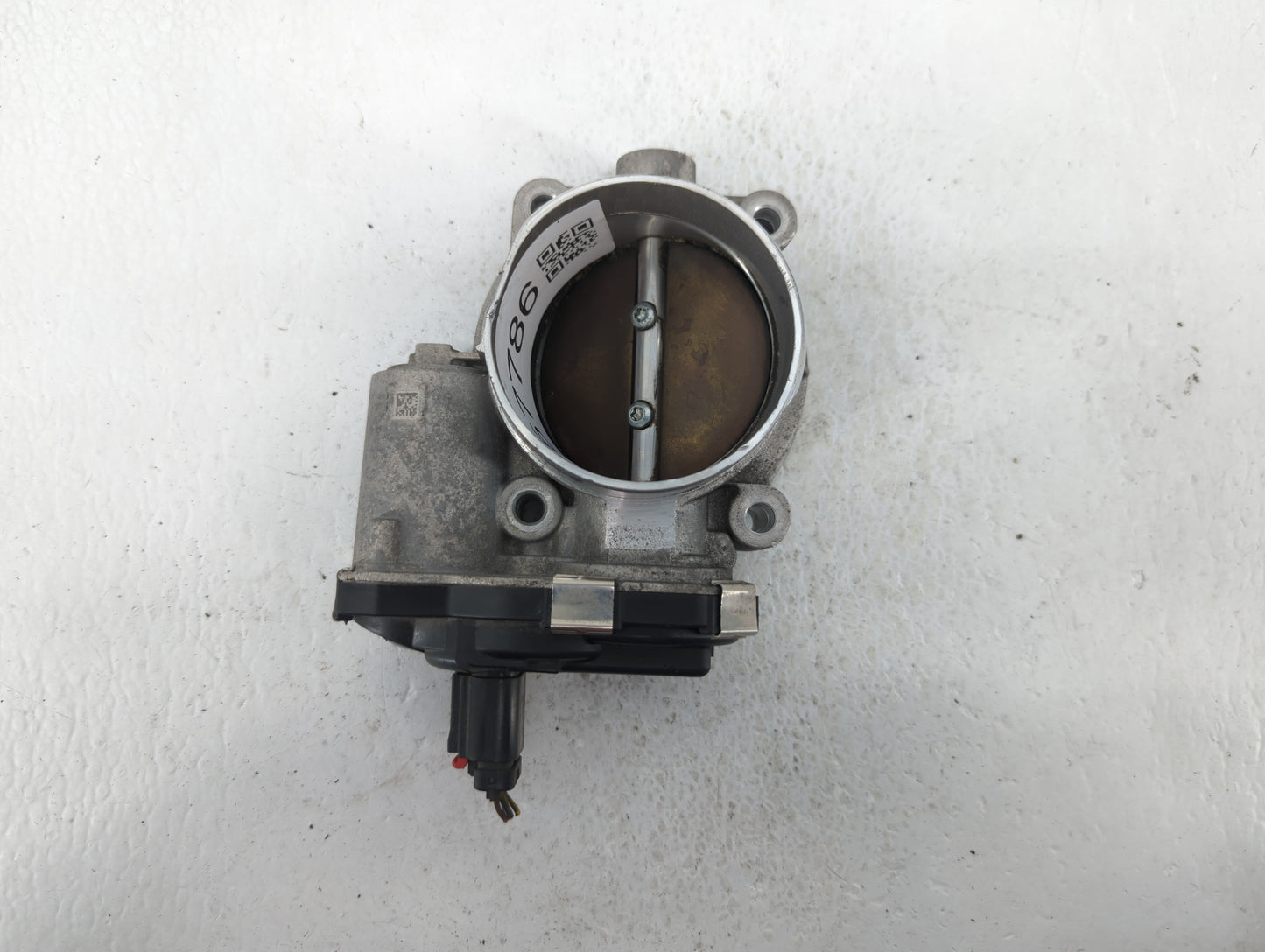 2014-2015 Chevrolet Silverado 1500 Throttle Body P/N:12632171BA Fits Fits 2014 2015 OEM Used Auto Parts - Oemusedautoparts1.