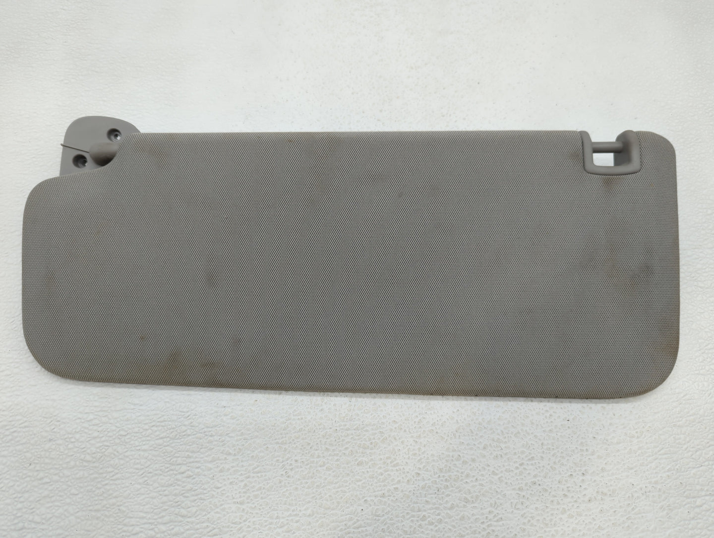 2014-2019 Chevrolet Silverado 1500 Sun Visor Shade Replacement Driver Left Mirror Fits Fits 2014 2015 2016 2017 2018 2019 OE