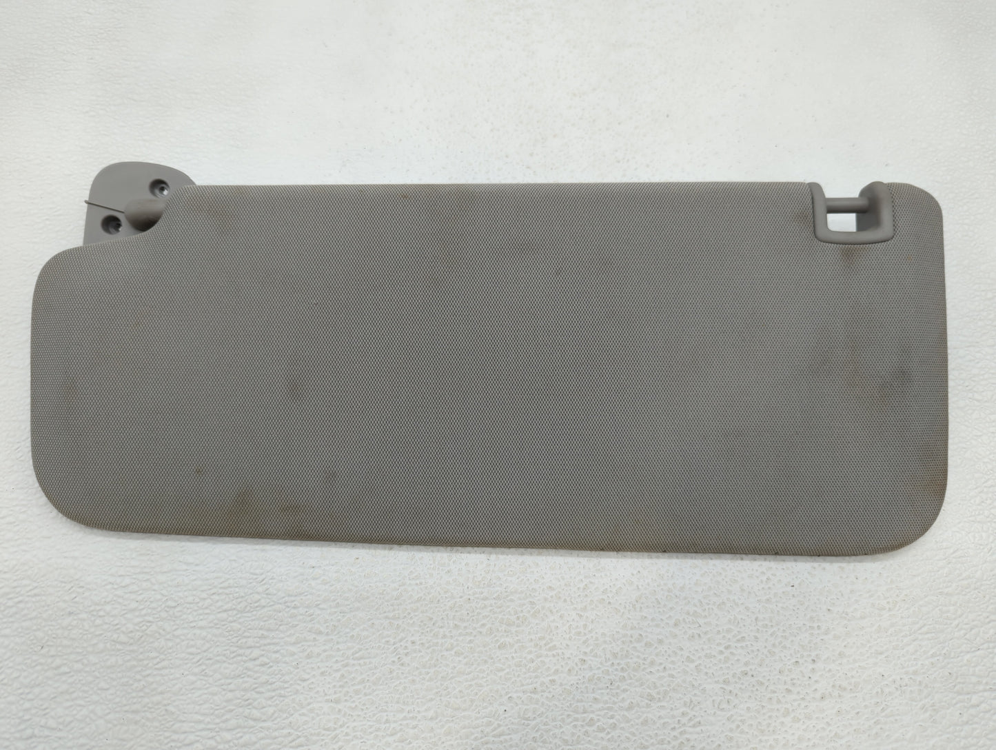 2014-2019 Chevrolet Silverado 1500 Sun Visor Shade Replacement Driver Left Mirror Fits Fits 2014 2015 2016 2017 2018 2019 OE