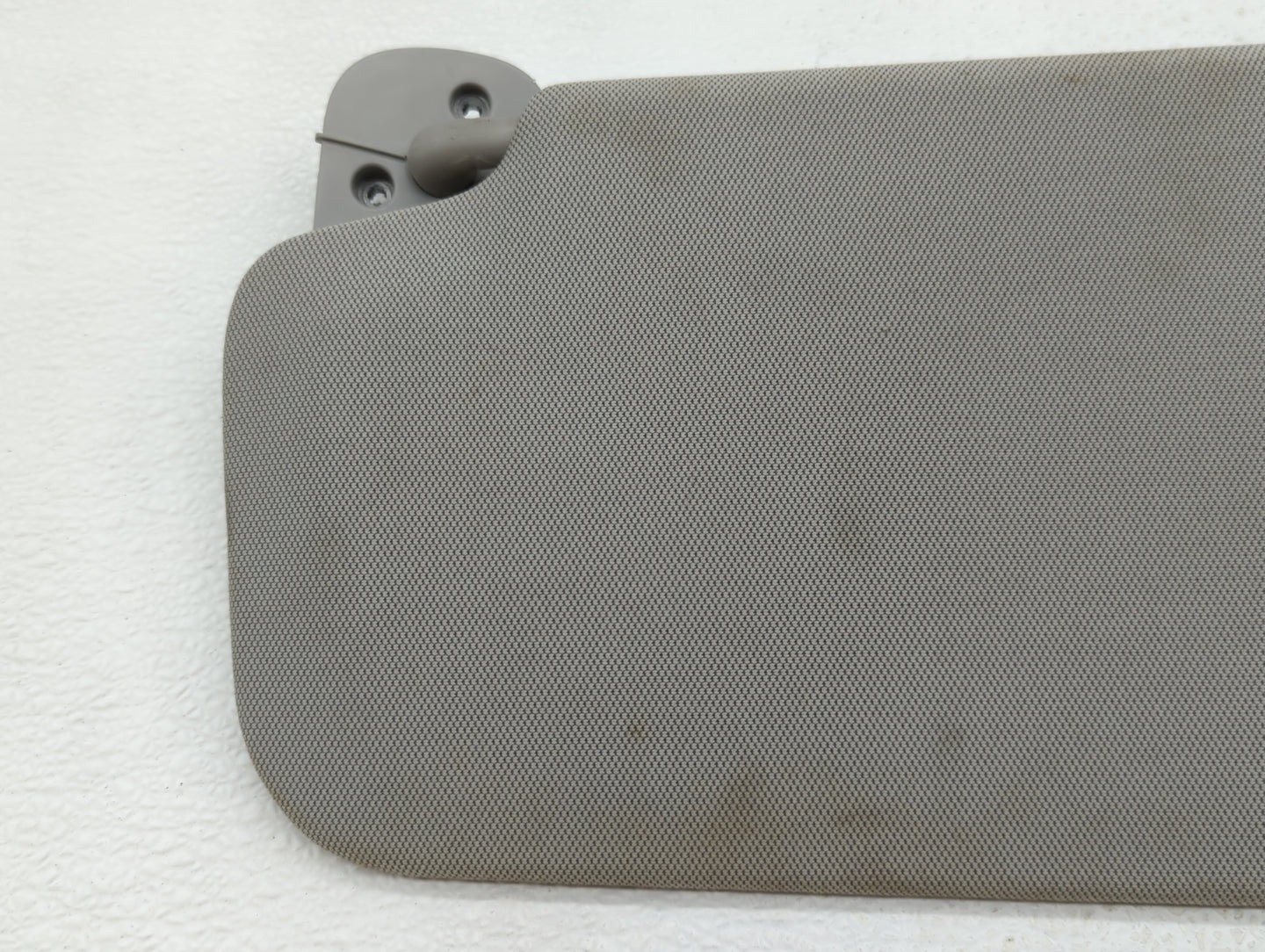 2014-2019 Chevrolet Silverado 1500 Sun Visor Shade Replacement Driver Left Mirror Fits Fits 2014 2015 2016 2017 2018 2019 OE