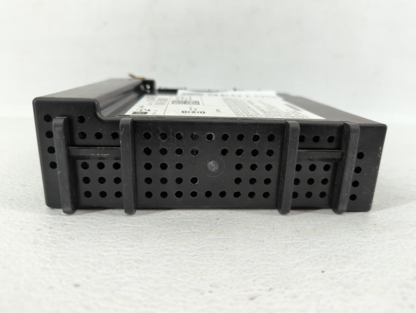 2014-2014 Chevrolet Silverado 1500 Am Fm Cd Player Radio Receiver - Oemusedautoparts1.com