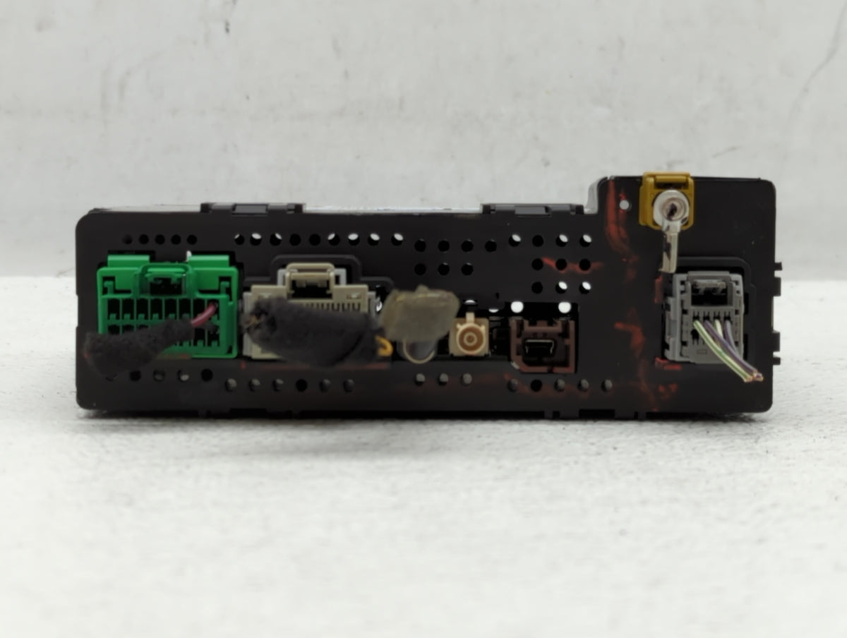 2014 Chevrolet Silverado 1500 Radio AM FM Cd Player Receiver Replacement P/N:13592804 Fits Fits 2013 2015 OEM Used Auto Part