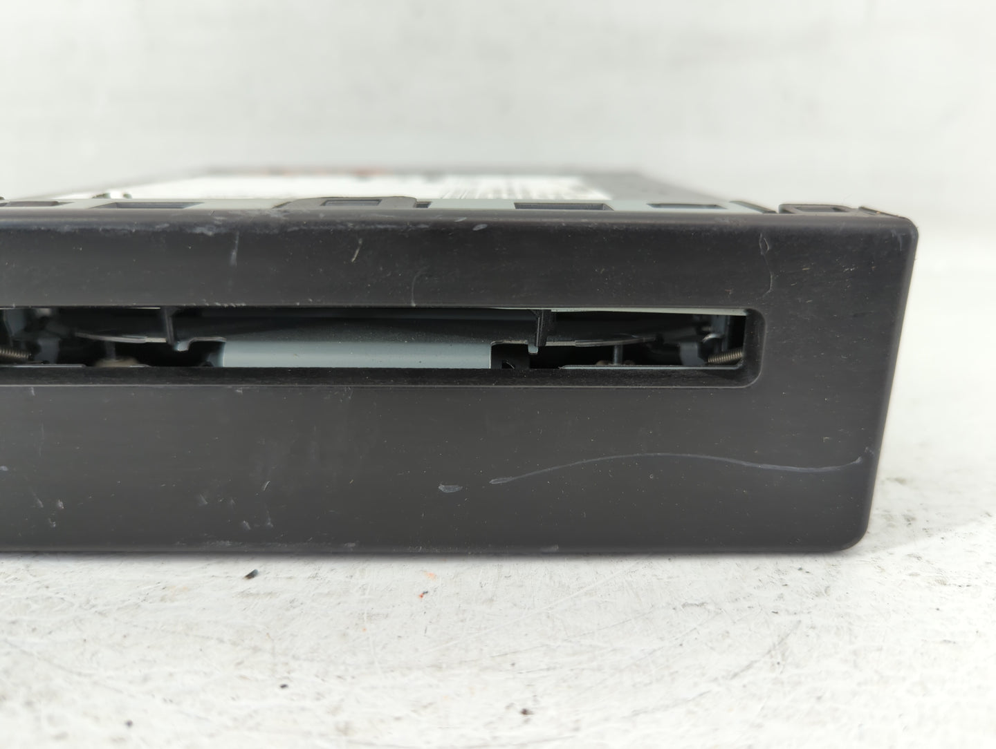 2014 Chevrolet Silverado 1500 Radio AM FM Cd Player Receiver Replacement Fits Fits 2013 2015 OEM Used Auto Parts - Oemusedau