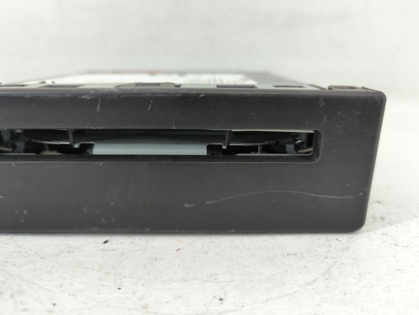 2014 Chevrolet Silverado 1500 Radio AM FM Cd Player Receiver Replacement Fits Fits 2013 2015 OEM Used Auto Parts - Oemusedau