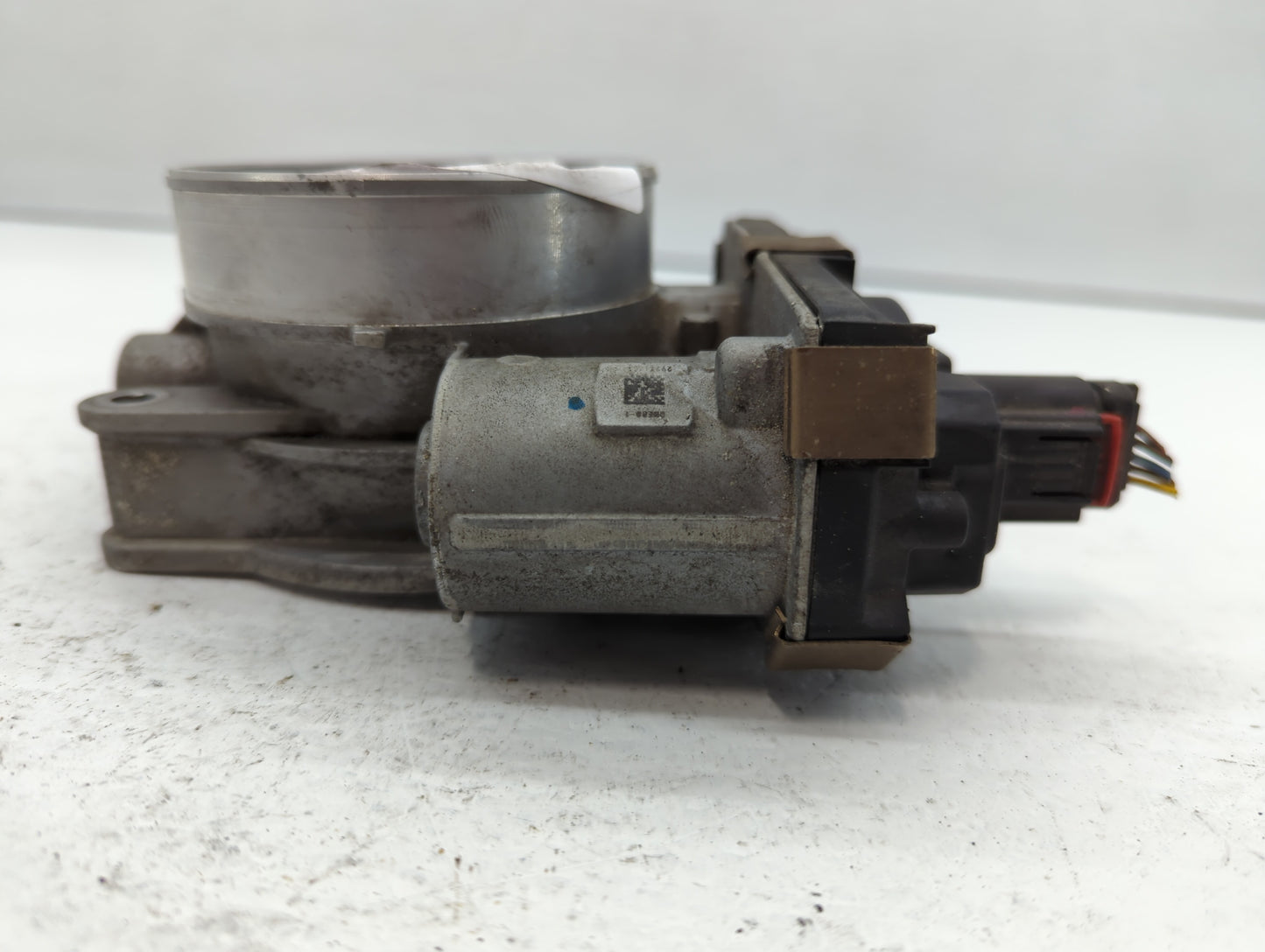 2014-2022 Chevrolet Silverado 1500 Throttle Body P/N:12617792 Fits Fits 2014 2015 2016 2017 2018 2019 2020 2021 2022 OEM Use