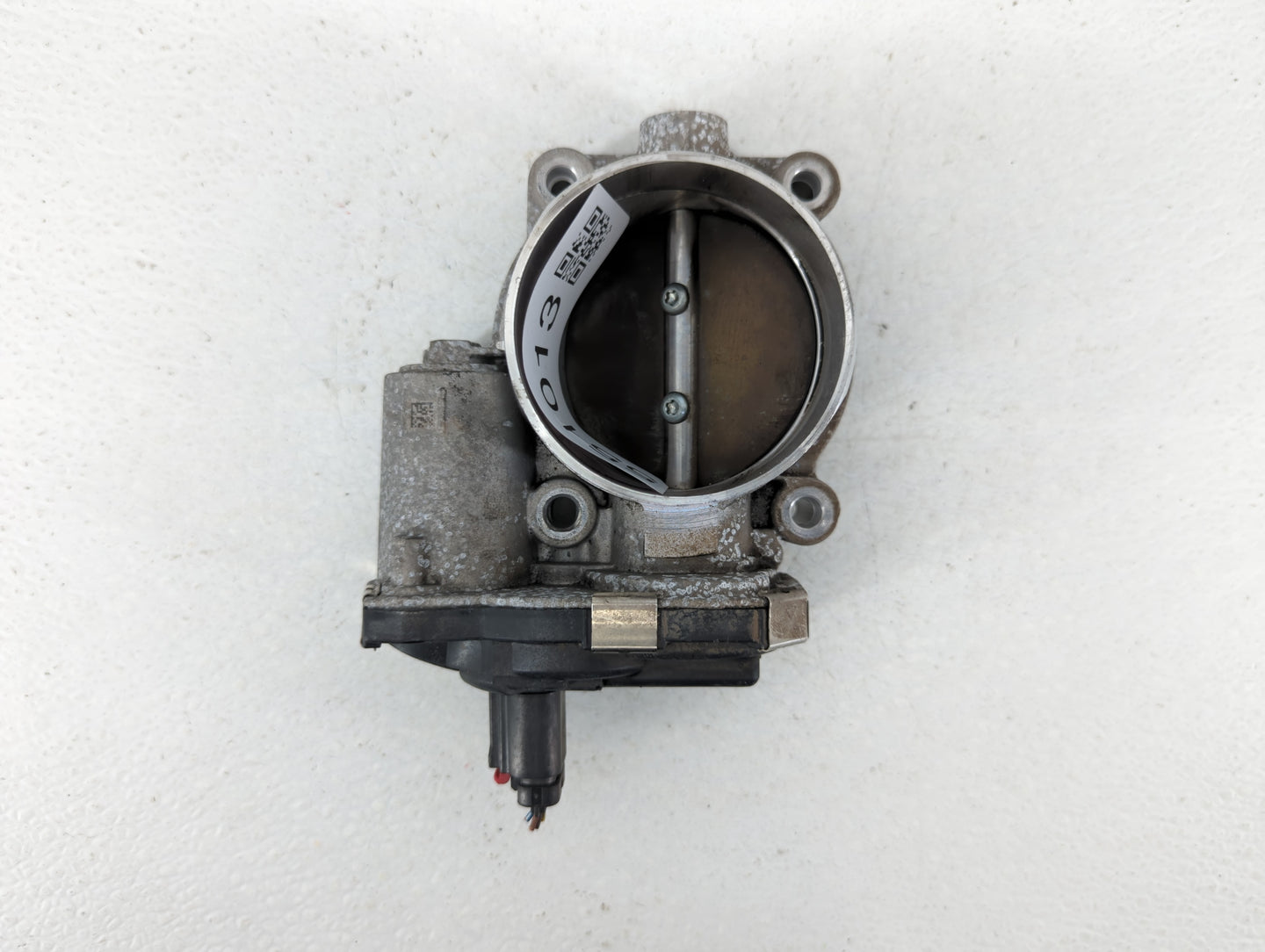2014-2015 Chevrolet Silverado 1500 Throttle Body P/N:12632171BA Fits Fits 2014 2015 OEM Used Auto Parts - Oemusedautoparts1.