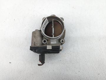 2014-2015 Chevrolet Silverado 1500 Throttle Body P/N:12632171BA Fits Fits 2014 2015 OEM Used Auto Parts - Oemusedautoparts1.