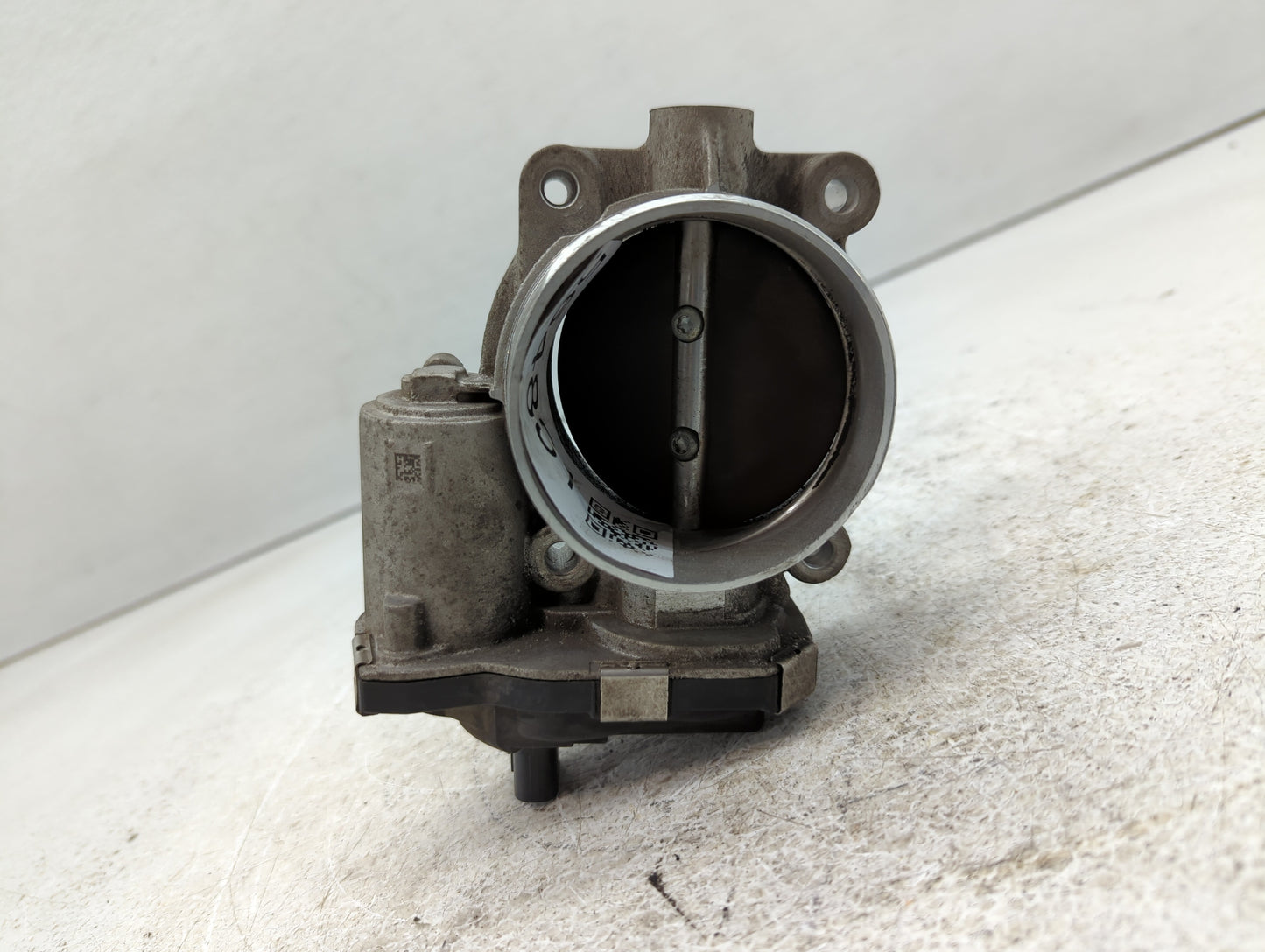 2014-2015 Chevrolet Silverado 1500 Throttle Body P/N:12632171BA Fits Fits 2014 2015 OEM Used Auto Parts - Oemusedautoparts1.