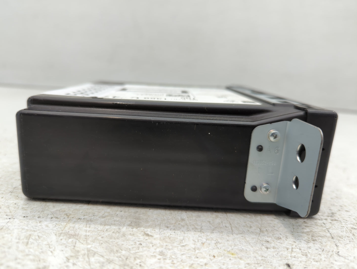 2014 Chevrolet Silverado 1500 Radio AM FM Cd Player Receiver Replacement P/N:13590747 Fits OEM Used Auto Parts - Oemusedauto