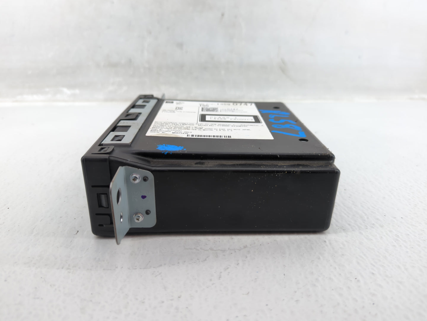 2014 Chevrolet Silverado 1500 Radio AM FM Cd Player Receiver Replacement P/N:13590747 Fits Fits 2013 2015 OEM Used Auto Part