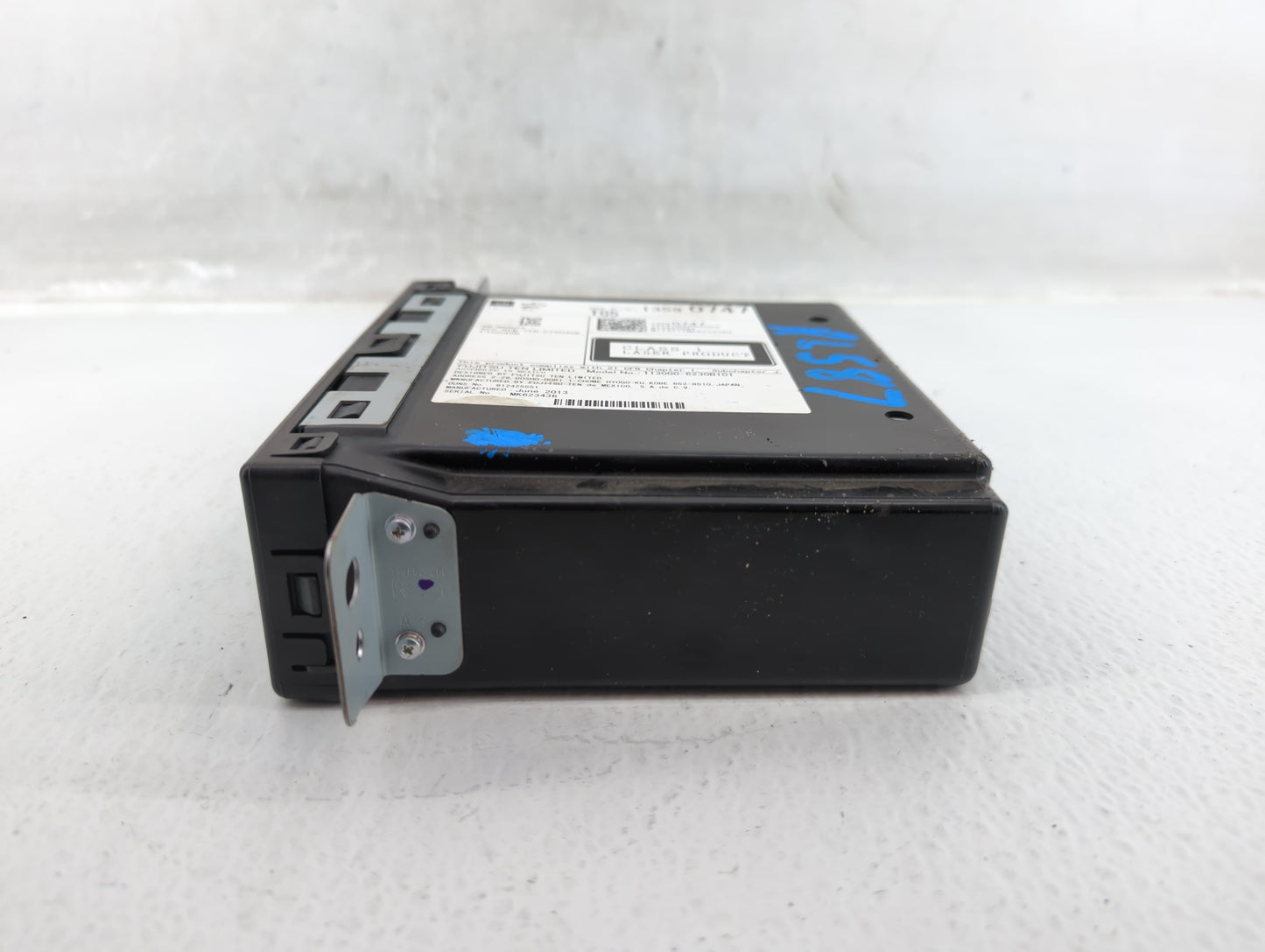 2014 Chevrolet Silverado 1500 Radio AM FM Cd Player Receiver Replacement P/N:13590747 Fits Fits 2013 2015 OEM Used Auto Part