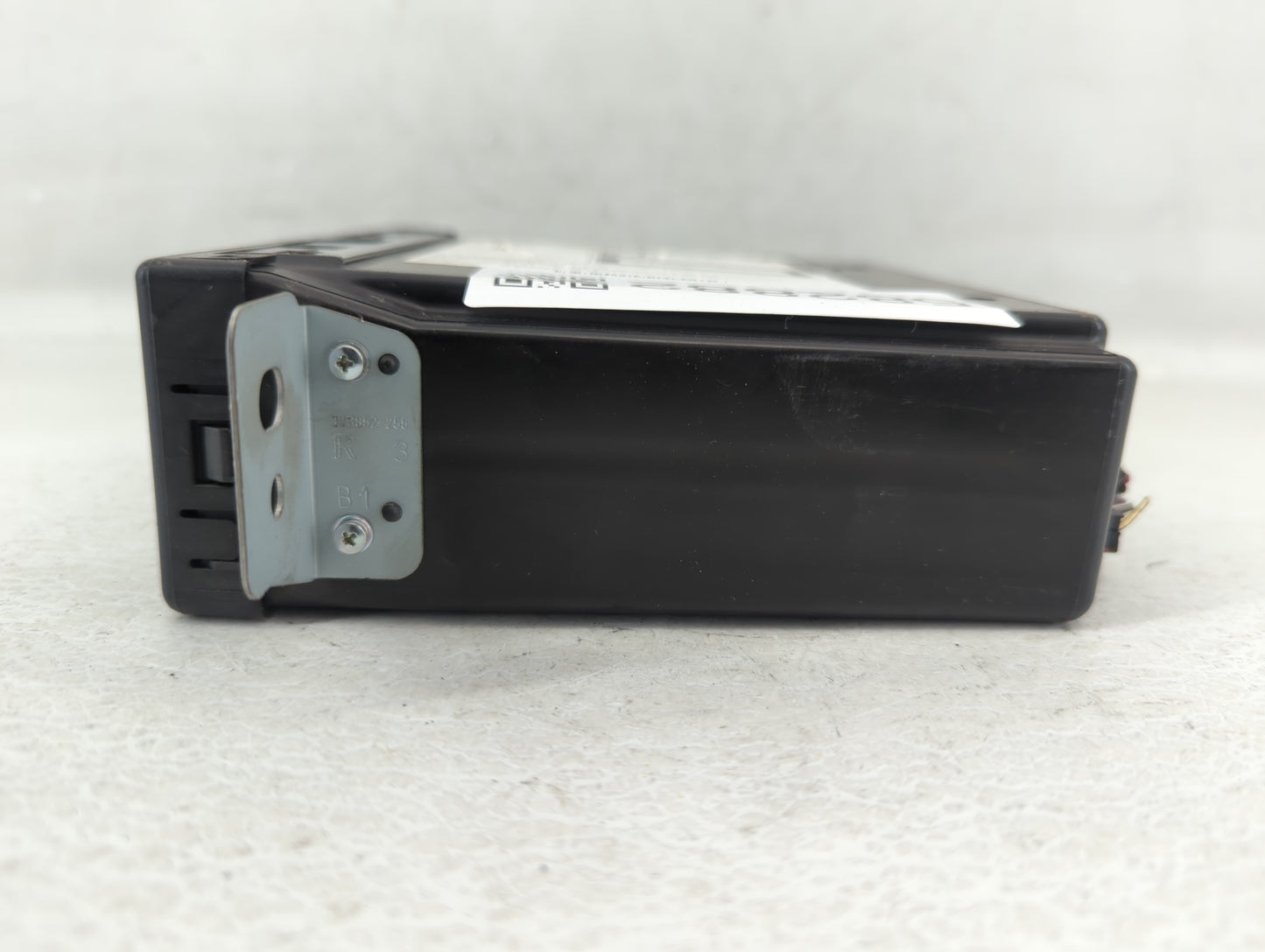 2014-2014 Chevrolet Silverado 1500 Am Fm Cd Player Radio Receiver - Oemusedautoparts1.com