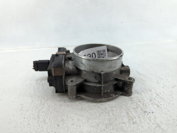 2014-2022 Chevrolet Silverado 1500 Throttle Body P/N:12617792 Fits Fits 2014 2015 2016 2017 2018 2019 2020 2021 2022 OEM Used Auto Parts