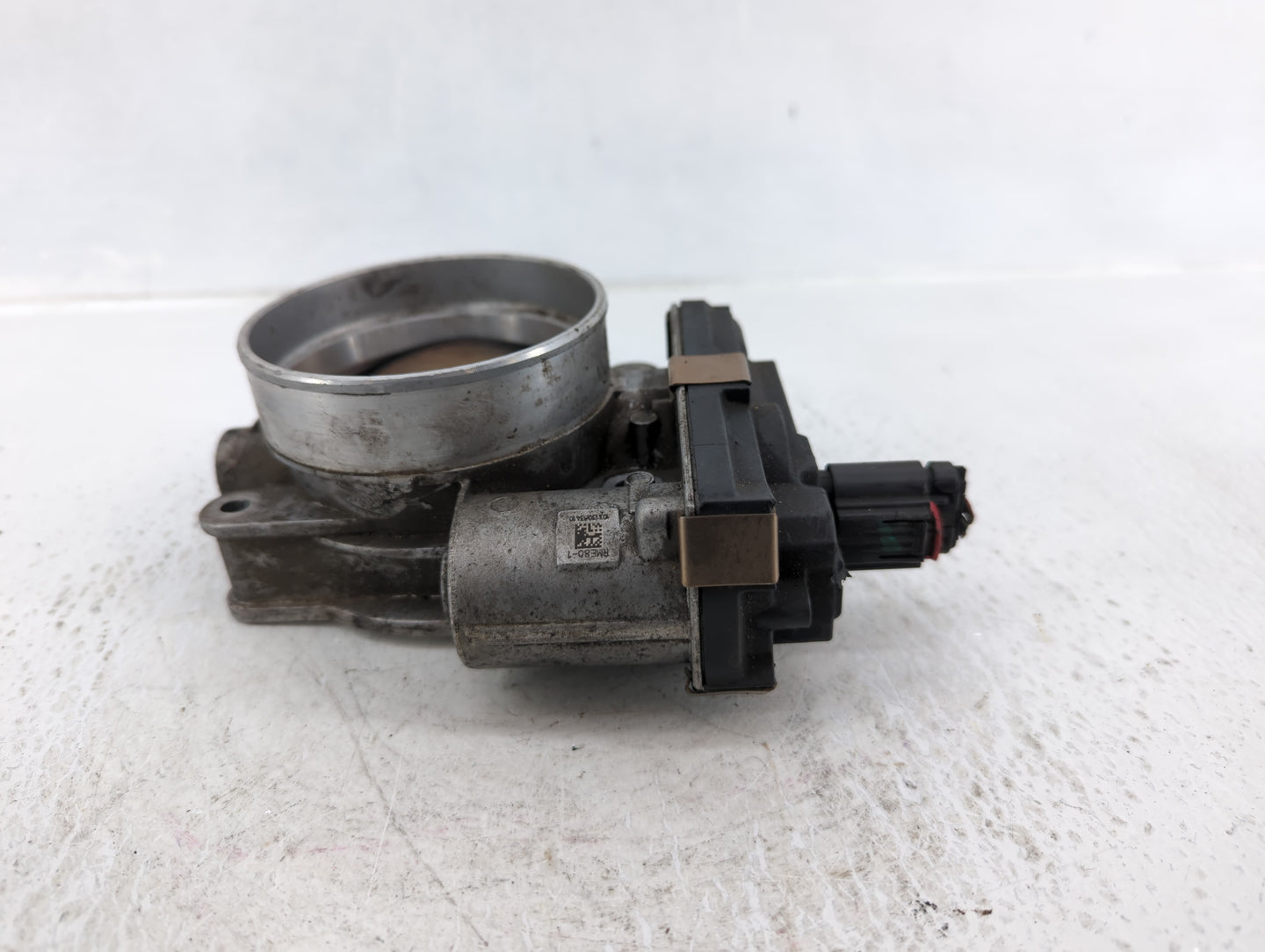 2014-2022 Chevrolet Silverado 1500 Throttle Body P/N:12617792 Fits Fits 2014 2015 2016 2017 2018 2019 2020 2021 2022 OEM Use