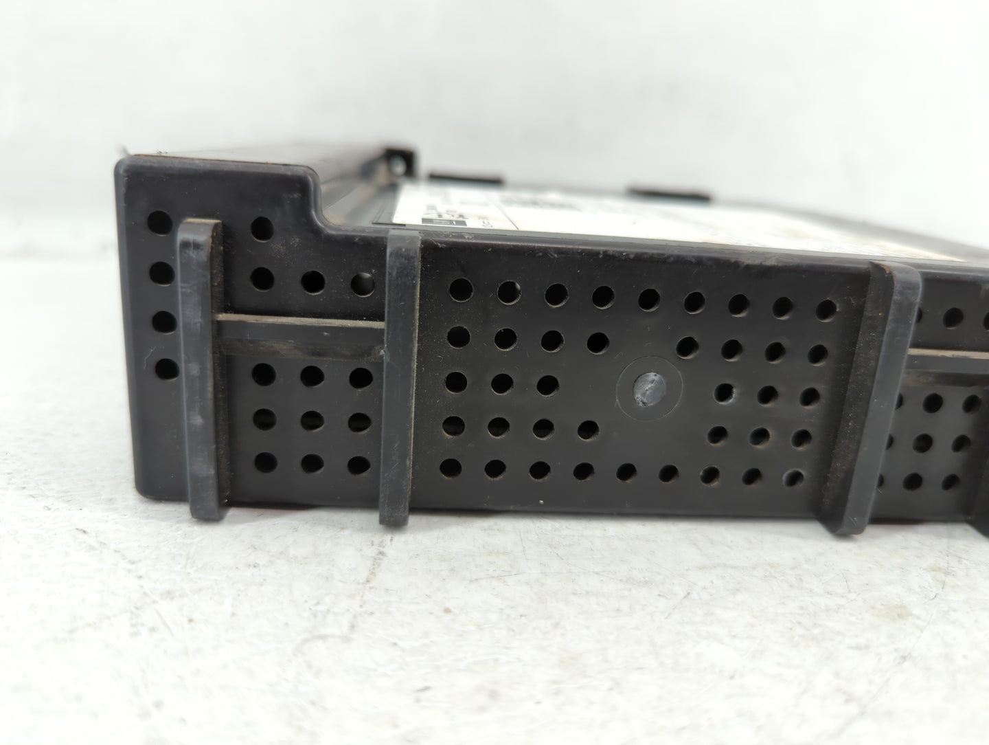 2014-2014 Chevrolet Silverado 1500 Am Fm Cd Player Radio Receiver - Oemusedautoparts1.com