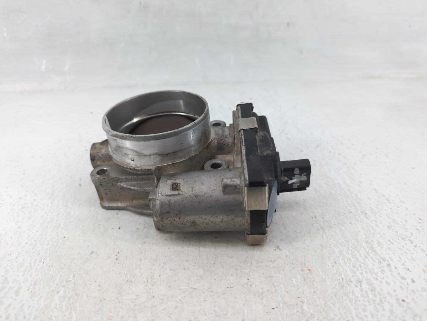 2014-2015 Chevrolet Silverado 1500 Throttle Body P/N:12632171BA Fits Fits 2014 2015 OEM Used Auto Parts - Oemusedautoparts1.