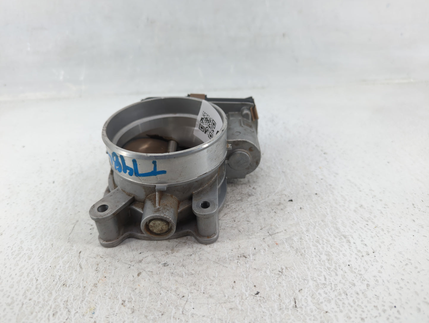 2014-2022 Chevrolet Silverado 1500 Throttle Body P/N:12617792 Fits Fits 2014 2015 2016 2017 2018 2019 2020 2021 2022 OEM Use