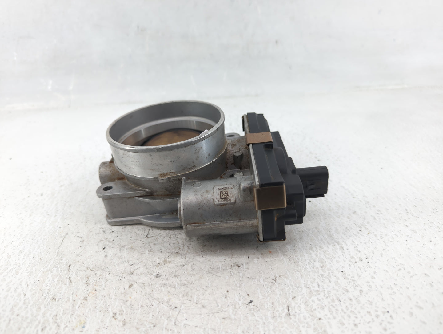 2014-2022 Chevrolet Silverado 1500 Throttle Body P/N:12617792 Fits Fits 2014 2015 2016 2017 2018 2019 2020 2021 2022 OEM Use