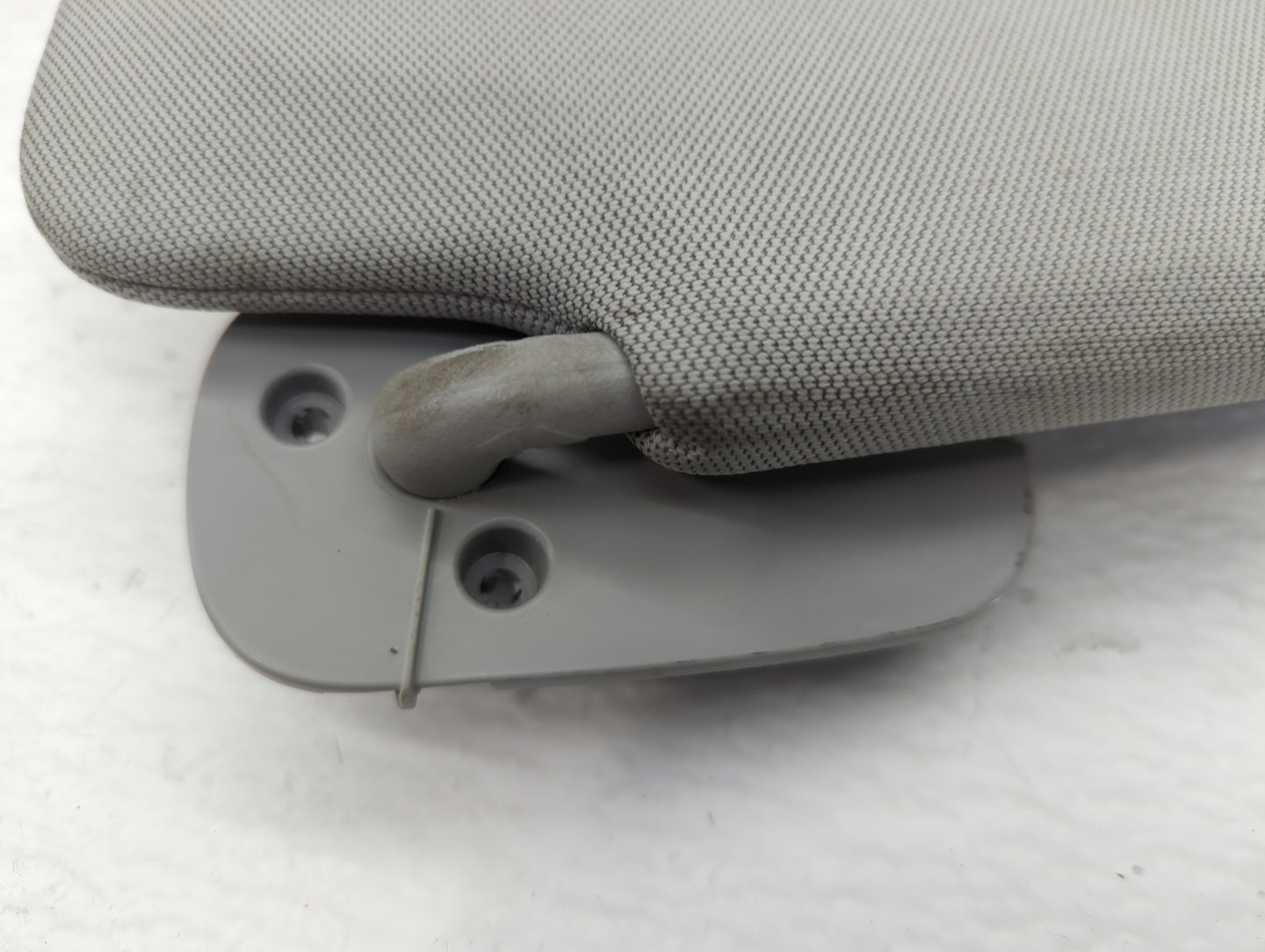 2014-2019 Chevrolet Silverado 1500 Sun Visor Shade Replacement Driver Left Mirror Fits Fits 2014 2015 2016 2017 2018 2019 OE