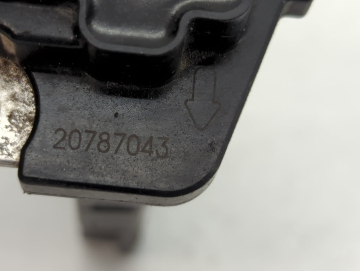 2014-2019 Chevrolet Silverado 1500 Mass Air Flow Meter Maf Sensor 617433 - Oemusedautoparts1.com