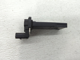compare product 2014-2019 Chevrolet Silverado 1500 Mass Air Flow Meter Maf Sensor 634703