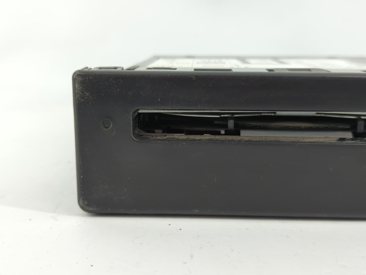 2014-2014 Chevrolet Silverado 1500 Am Fm Cd Player Radio Receiver 726593 - Oemusedautoparts1.com