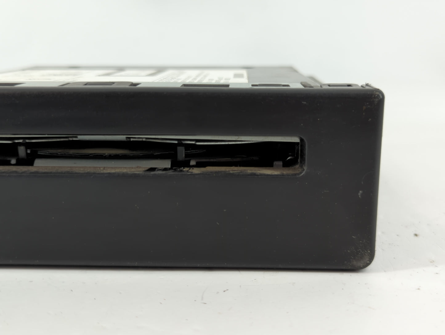 2014-2014 Chevrolet Silverado 1500 Am Fm Cd Player Radio Receiver - Oemusedautoparts1.com